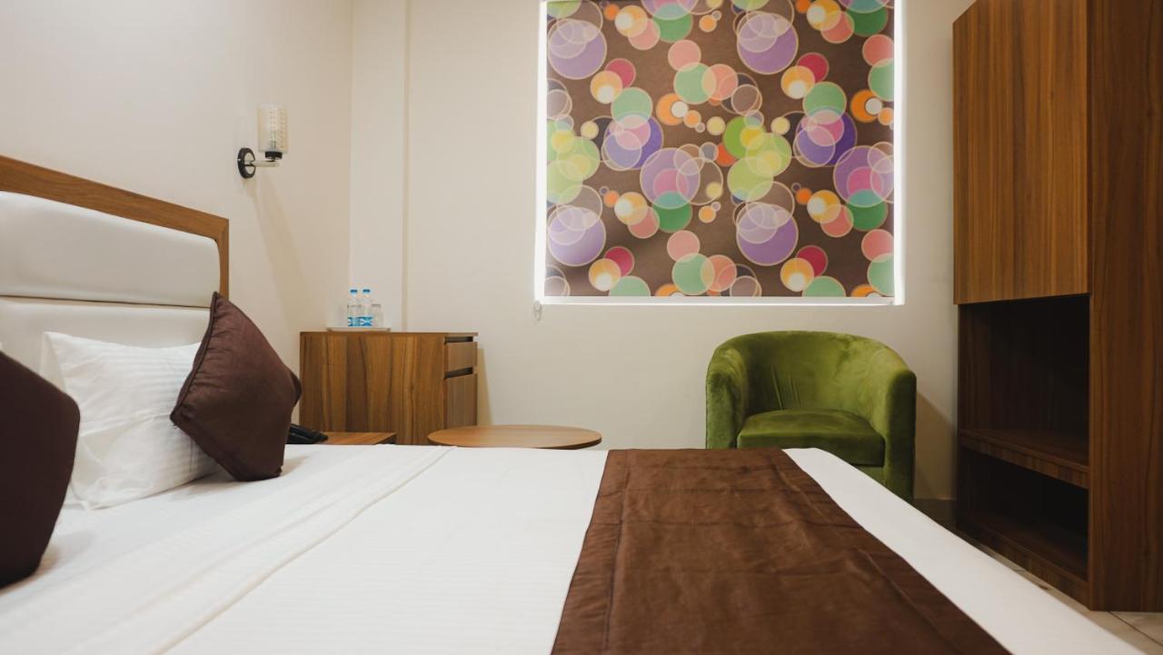 Hotel Northwind, Kharar, Mohali Экстерьер фото