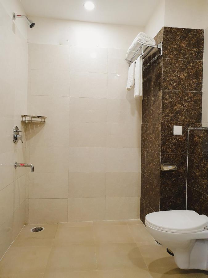 Hotel Northwind, Kharar, Mohali Экстерьер фото
