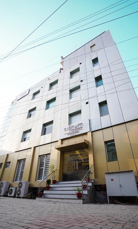 Hotel Northwind, Kharar, Mohali Экстерьер фото
